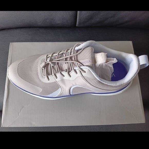 Vionic Olessa Walking Shoes Lightweight & Comfy! - Picture 7 of 8